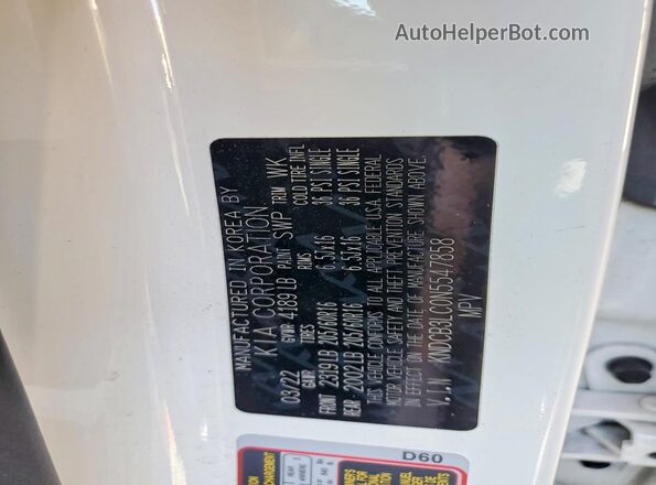 KNDCB3LC0N5547858 2022 KIA NIRO White Widok komory silnika