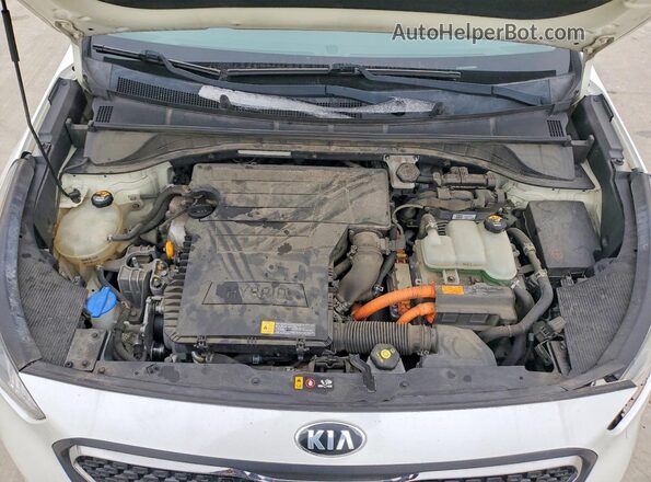 KNDCB3LC1H5085055 2017 KIA NIRO Белый Вид подкапотного пространства