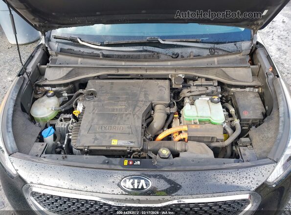 KNDCB3LC2H5073979 2017 KIA NIRO Черный Вид сзади