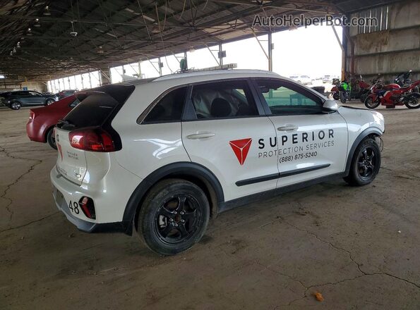 KNDCB3LC3M5479585 2021 KIA NIRO White Tył prawy