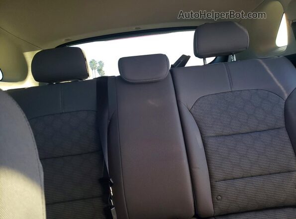 KNDCB3LC3M5487363 2021 KIA NIRO Teal Vista de los asientos traseros