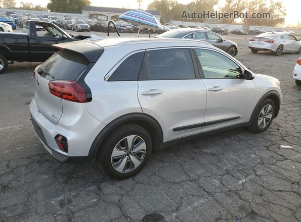 KNDCB3LC4L5400844 2020 KIA NIRO Silver Tył prawy