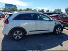 2019 Kia Niro Lx White vin: KNDCB3LC6K5302011 2019 Kia Niro Lx White vin: KNDCB3LC6K5302011