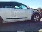 2019 Kia Niro Lx White vin: KNDCB3LC6K5302011 2019 Kia Niro Lx White vin: KNDCB3LC6K5302011