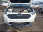 2019 Kia Niro Plug-in Hybrid Ex Premium Белый vin: KNDCC3LD2K5289019