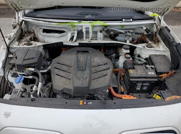 KNDCC3LG3N5159846 2022 KIA NIRO Белый Панорамный вид салона 360°