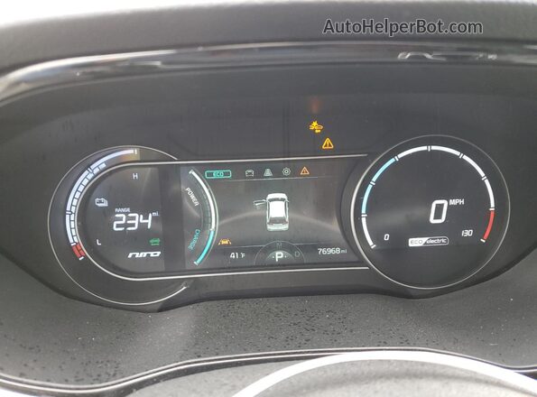 KNDCC3LG3N5159846 2022 KIA NIRO Белый 