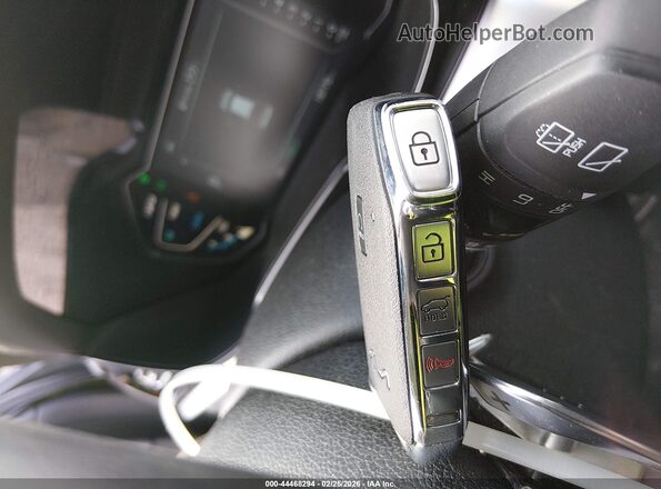 KNDCD3LD8N5547870 2022 KIA NIRO PLUG-IN HYBRID Black წინა პანელის ხედი