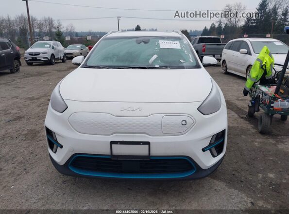KNDCE3LG8N5144463 2022 KIA NIRO EV Белый Вид щитка приборов