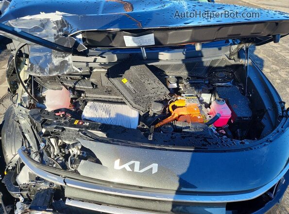 KNDCP3LE0T5316894 2026 KIA NIRO Gray Rear interior view