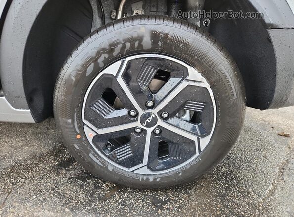 KNDCP3LE5T5340981 2026 KIA NIRO Gray 