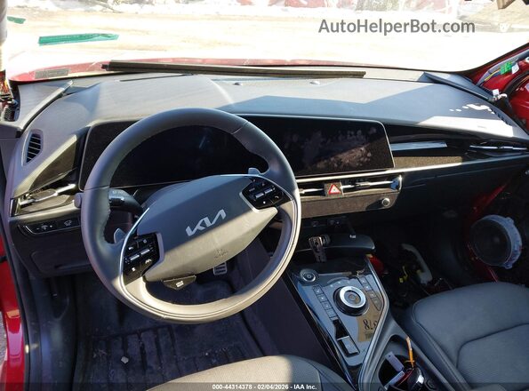 KNDCT3L16S5141168 2025 KIA NIRO EV Красный 