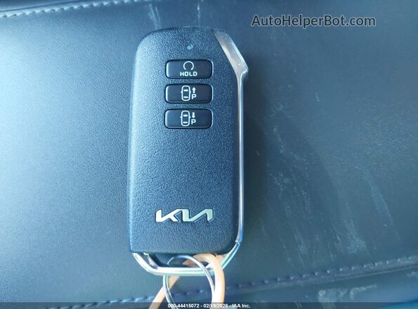 KNDCT3L17R5110022 2024 KIA NIRO EV Зеленый Вид панели приборов