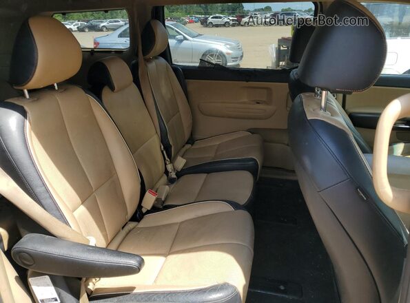 KNDMB5C12H6249406 2017 KIA SEDONA White Вид задньої частини салону