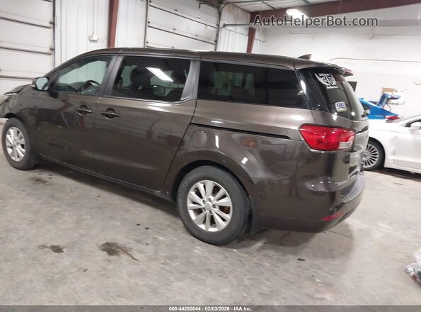 KNDMB5C12J6374783 2018 KIA SEDONA Коричневый Задняя левая четверть