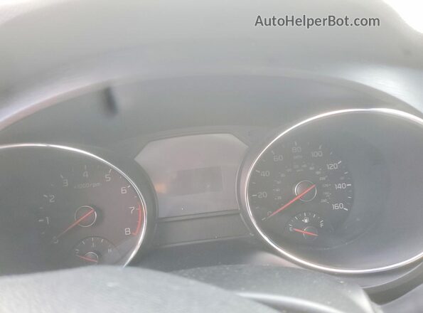KNDMB5C14J6389379 2018 KIA SEDONA White Widok zestawu wskaźników