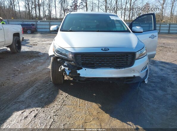 KNDMB5C15M6672037 2021 KIA SEDONA Silver წინა ხედი