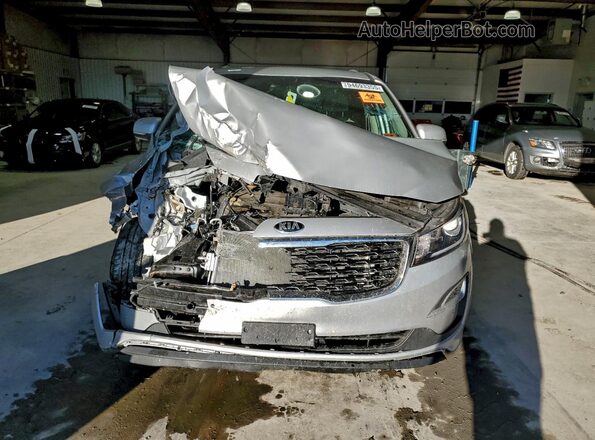 KNDMB5C18M6672467 2021 KIA SEDONA Silver Front view