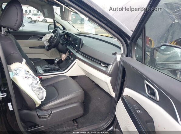 KNDNB4H30R6406540 2024 KIA CARNIVAL MPV Черный Вид салона спереди
