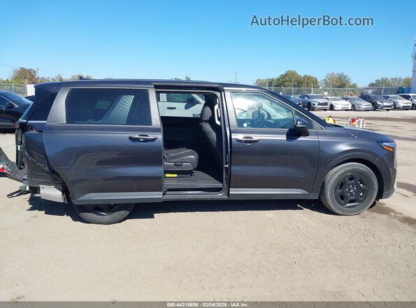 KNDNB5K36S6523477 2025 KIA CARNIVAL MPV Черный Вид задней части салона
