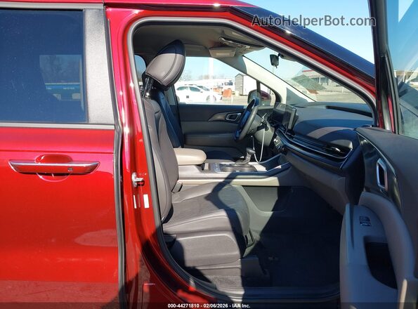 KNDNB5K38S6539728 2025 KIA CARNIVAL MPV Бордовый Вид салона спереди