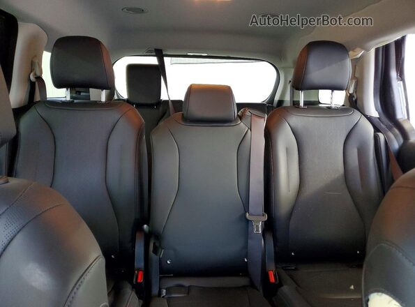 KNDNB5K3XT6587670 2026 KIA CARNIVAL Gray Вид задніх сидінь