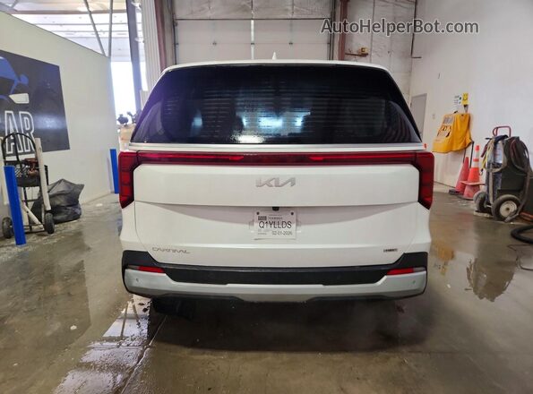 KNDNB5KA3T6120301 2026 KIA CARNIVAL Белый Вид сзади