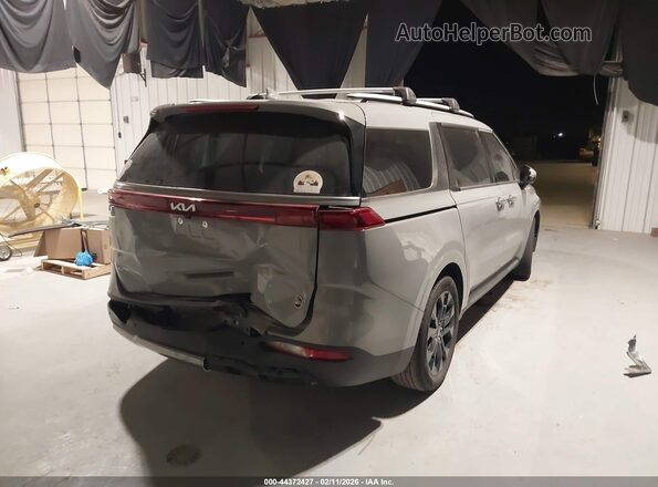 KNDNE5H38P6280048 2023 KIA CARNIVAL MPV Серый Задняя правая четверть