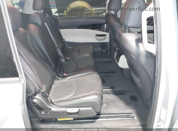 KNDNE5H38P6280048 2023 KIA CARNIVAL MPV Серый Вид наклейки с VIN-кодом