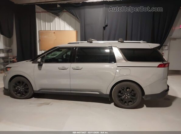 KNDNE5H38P6280048 2023 KIA CARNIVAL MPV Серый Панорамный вид салона 360°