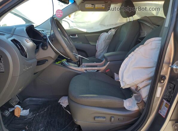 KNDPC3ACXG7870596 2016 KIA SPORTAGE Gray Widok wnętrza z przodu
