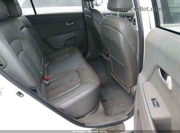 KNDPCCAC6G7864388 2016 KIA SPORTAGE White VIN კოდის სტიკერის ხედი