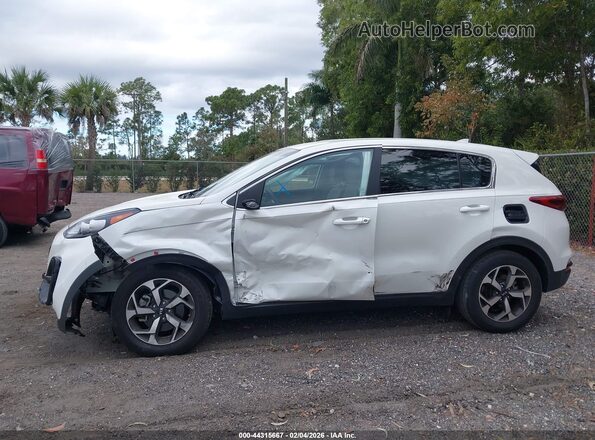 KNDPM3AC0N7027808 2022 KIA SPORTAGE Белый Вид спереди