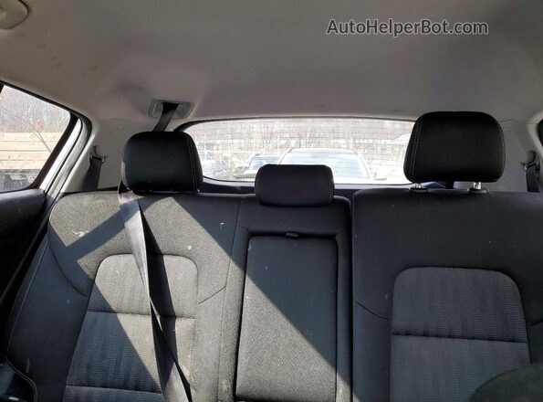KNDPM3AC2K7514505 2019 KIA SPORTAGE Silver Widok tylnych siedzeń