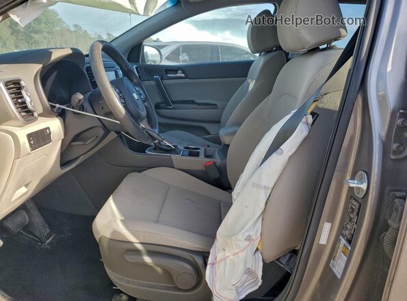 KNDPM3AC3K7560652 2019 KIA SPORTAGE Серый Вид салона спереди