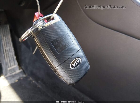 KNDPM3AC5L7718586 2020 KIA SPORTAGE Cream Dashboard view