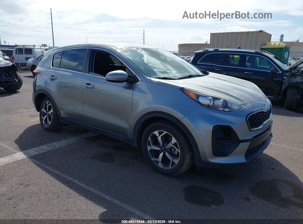 KNDPM3AC7L7768437 2020 KIA SPORTAGE Silver Delantero derecho