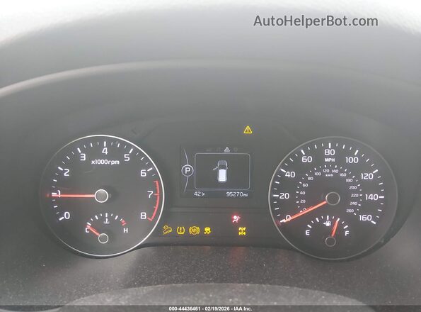 KNDPMCAC0K7576792 2019 KIA SPORTAGE Brown Вид задніх сидінь