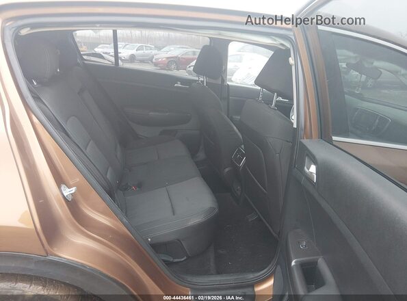KNDPMCAC0K7576792 2019 KIA SPORTAGE Brown Вид наклейки з VIN-кодом