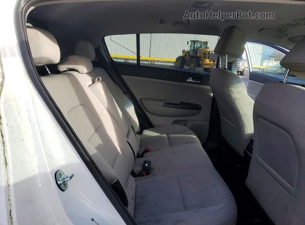KNDPMCAC1M7896982 2021 KIA SPORTAGE Белый Вид задних сидений