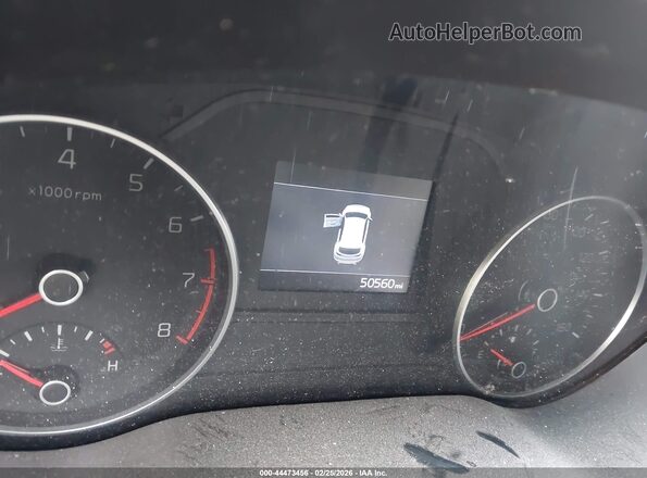 KNDPMCAC7L7766980 2020 KIA SPORTAGE Gray Widok tylnych siedzeń