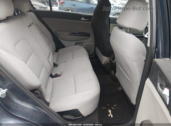 KNDPMCAC7L7766980 2020 KIA SPORTAGE Gray Widok naklejki z numerem VIN