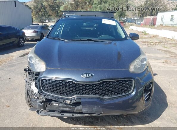 KNDPMCAC8J7331964 2018 KIA SPORTAGE Синий Вид задней части салона