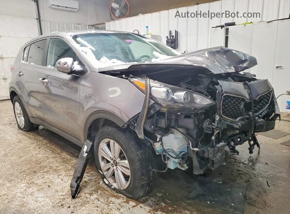 KNDPMCAC9J7368540 2018 KIA SPORTAGE Серебряный Передняя правая четверть