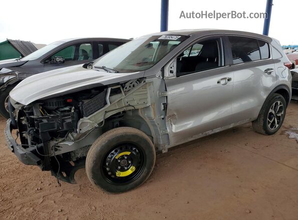 KNDPMCAC9M7915469 2021 KIA SPORTAGE Серебряный Передняя левая четверть