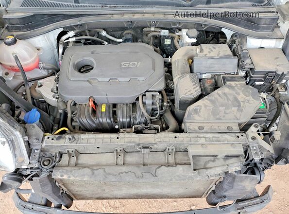 KNDPMCAC9M7915469 2021 KIA SPORTAGE Серебряный Вид подкапотного пространства