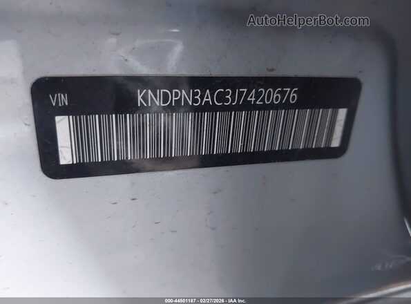 KNDPN3AC3J7420676 2018 KIA SPORTAGE Серебряный Вид подкапотного пространства