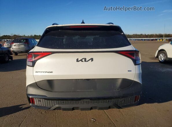 KNDPYDDH4S7211890 2025 KIA SPORTAGE Белый Вид сзади