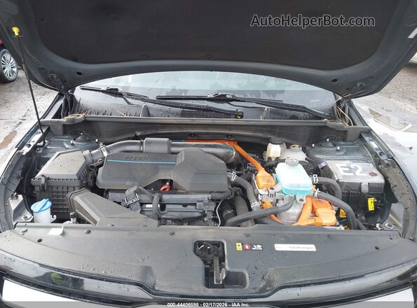 KNDPZDAH0P7083768 2023 KIA SPORTAGE PLUG-IN HYBRID Gray Widok z tyłu
