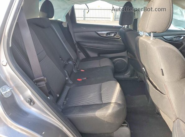 KNMAT2MT1HP544408 2017 NISSAN ROGUE Gray Rear seats view